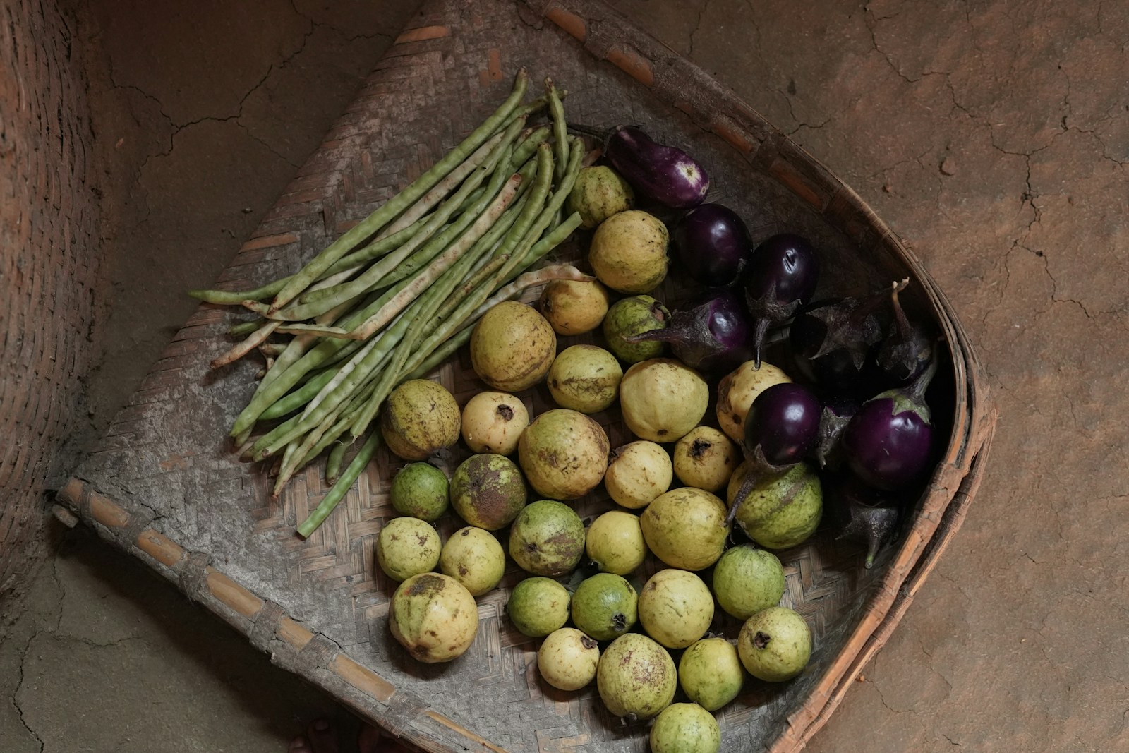 How to Save Money on Groceries: 12 Ways to Reduce Your Food Bill